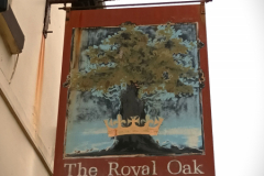 the-royal-oak-in-porthcawl_53658430539_o